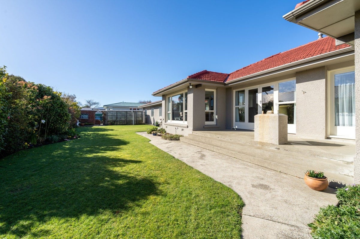 40 Inglewood Road, Hawthorndale, Invercargill - Carousel 1