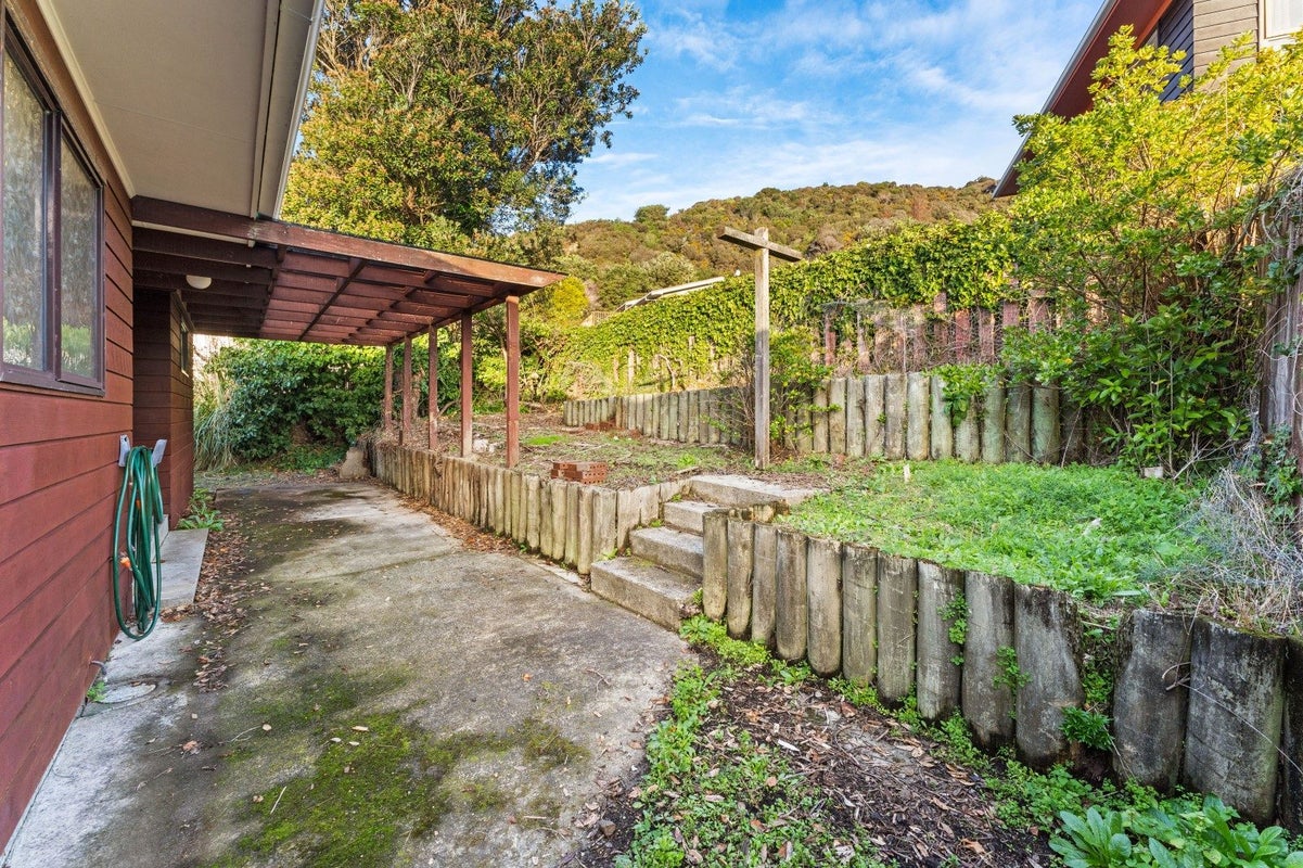 40 Bosun Terrace, Whitby, Porirua - Carousel 26