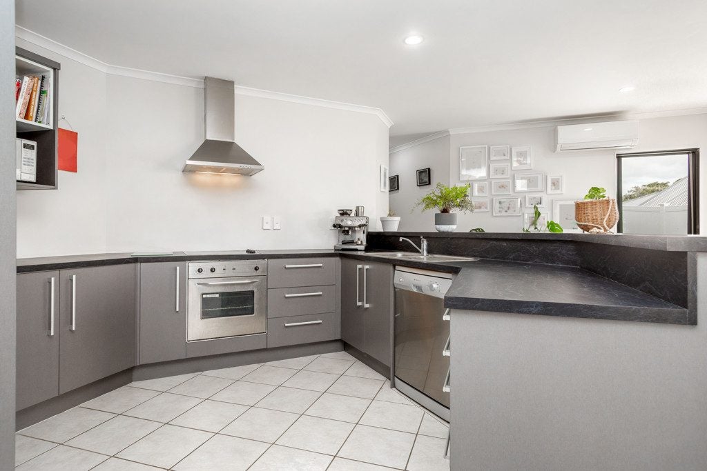3 Lennie Lane, Kihikihi, Te Awamutu - Carousel 2