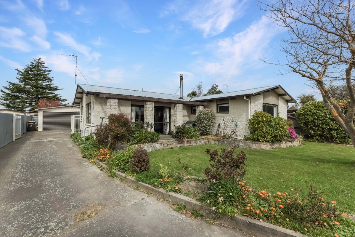 29 Mitchell Place, Netherby, Ashburton - Carousel 1