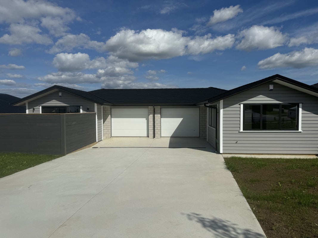 157 Hitchen Road, Pokeno - Carousel 1