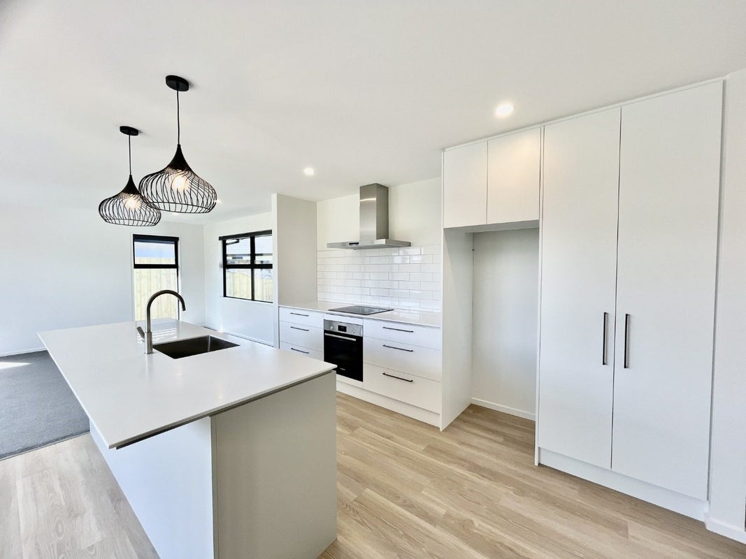 10A Kildare Street, Northwood, Christchurch - Carousel 2