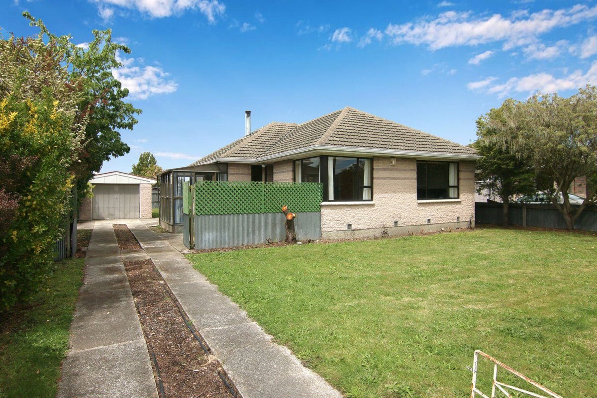44 Basingstoke Street, Aranui, Christchurch - Carousel 1