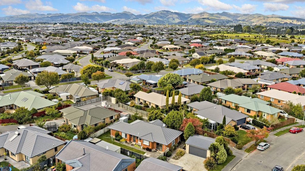 21 Dufek Crescent, Wigram, Christchurch - Carousel 18