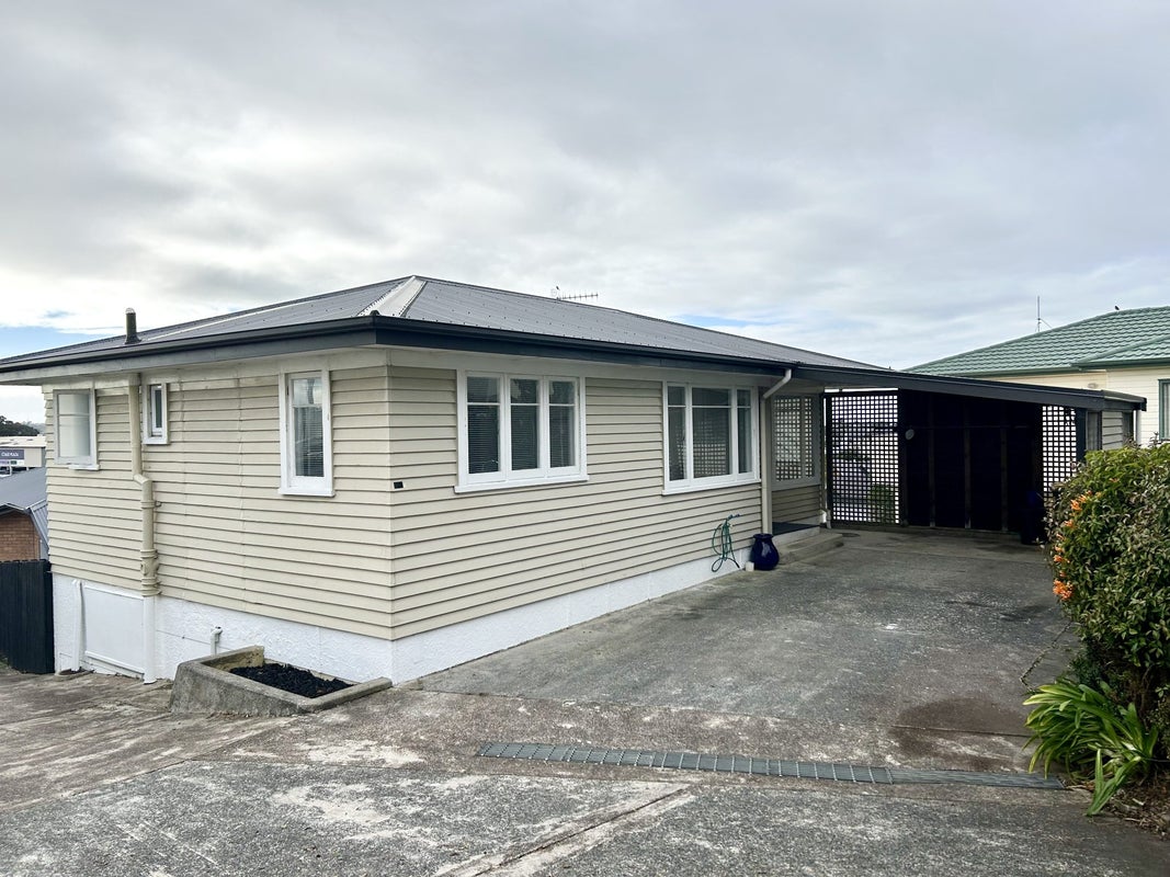 15B Rishworth Avenue, Stanmore Bay, Whangaparaoa - Carousel 1