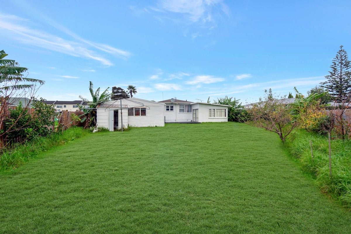 20 Bettina Place, Manurewa, Auckland - Carousel 1