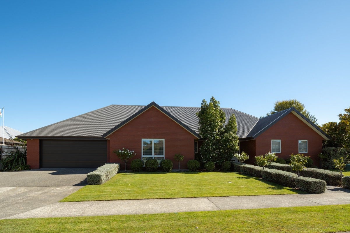 10 Windsor Close, Springlands, Blenheim - Carousel 2
