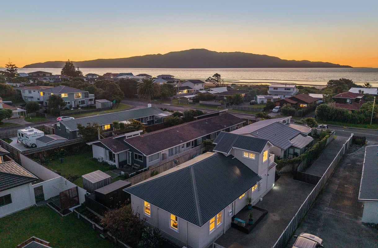 200B Manly Street, Paraparaumu Beach, Kapiti Coast, Wellington - Carousel 2