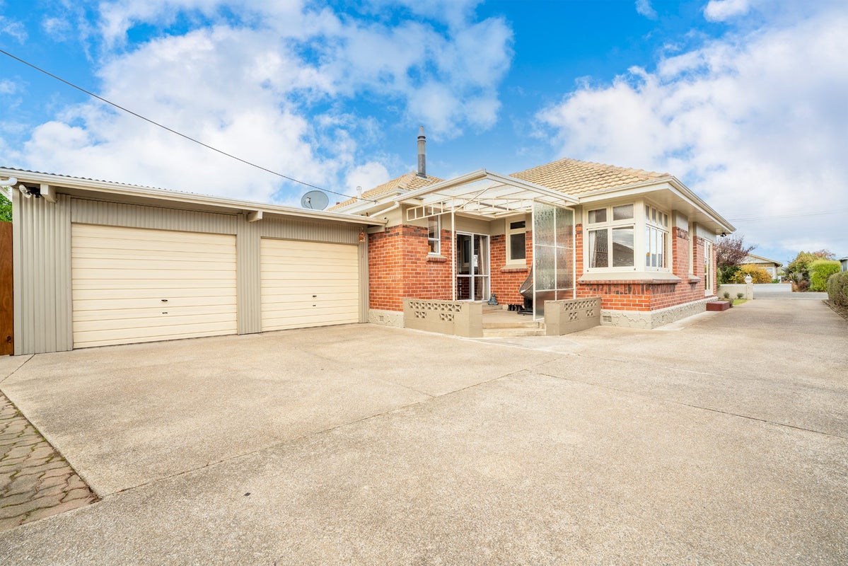 14 Teviot Street, Oamaru North, Oamaru - Carousel 2