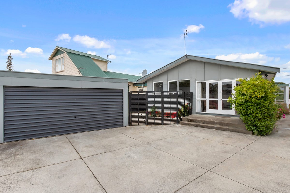 59B Kellys Road, Mairehau, Christchurch - Carousel 1