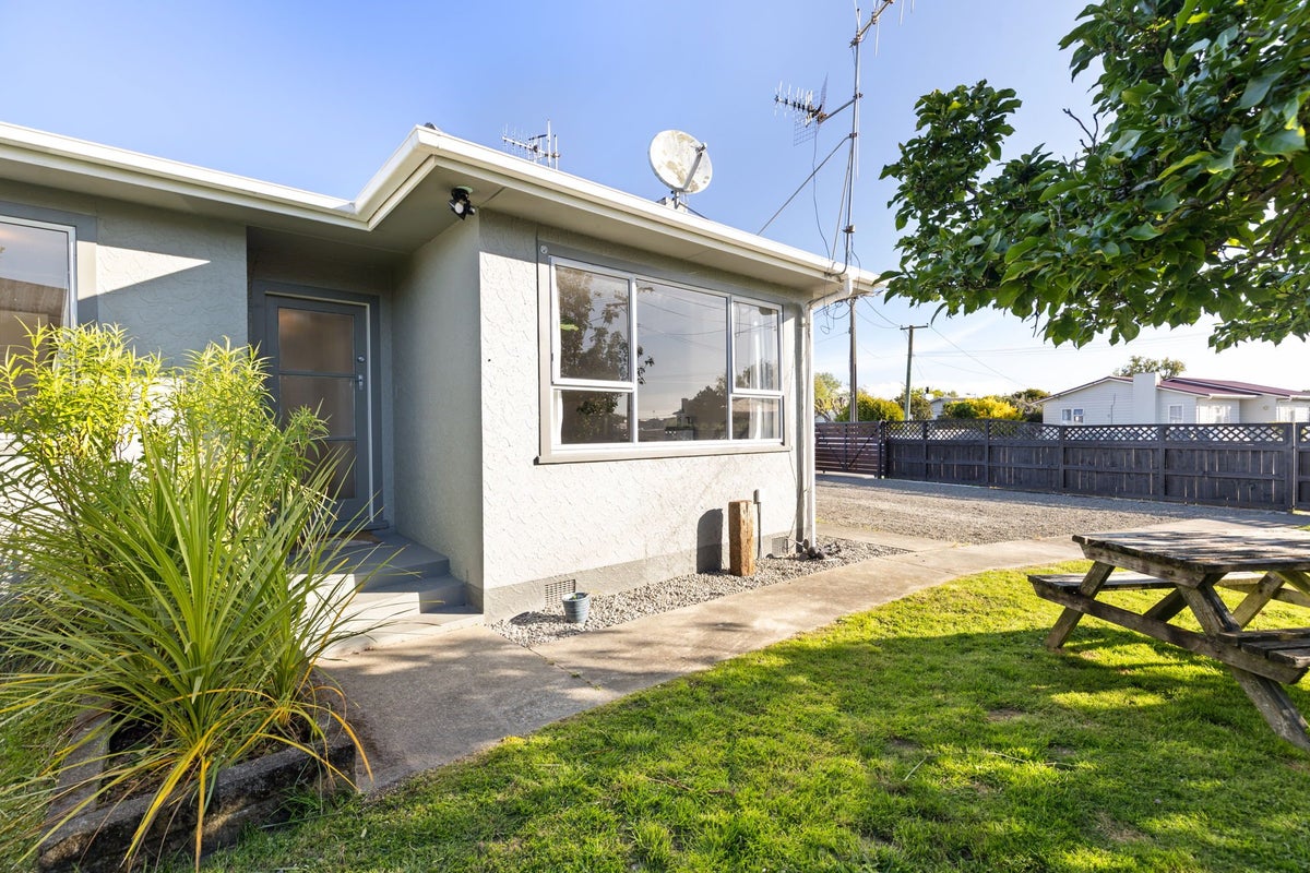 15 Sinclair Avenue, Highbury, Palmerston North, Manawatu / Whanganui - Carousel 13