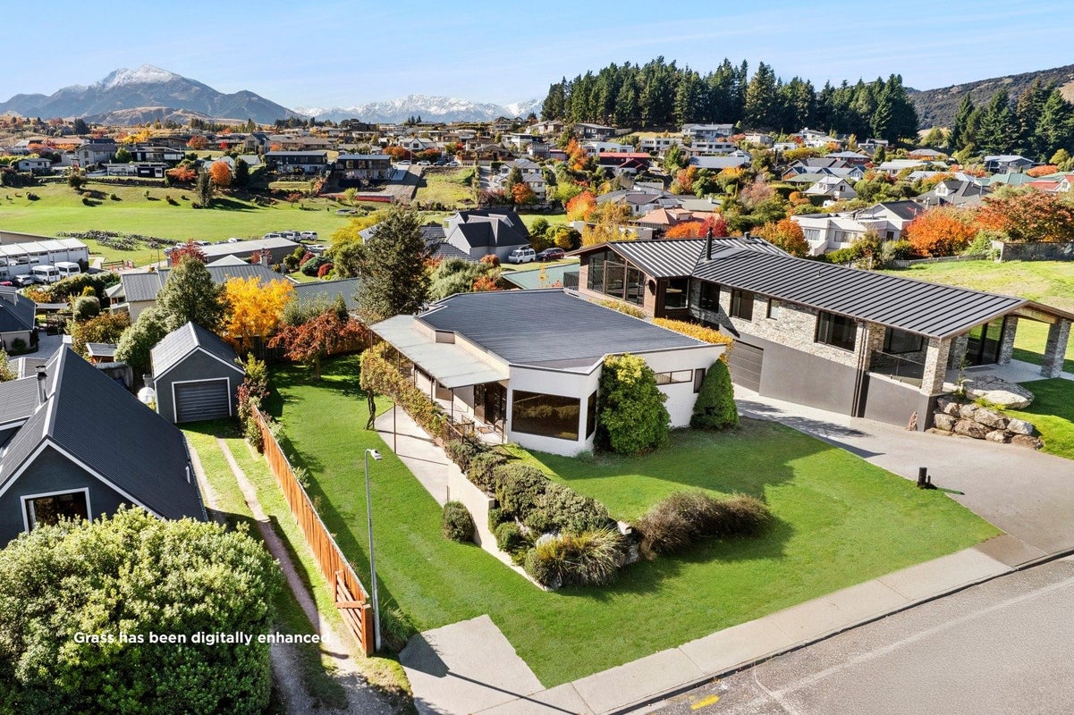 95 Plantation Road, Wanaka - Carousel 2