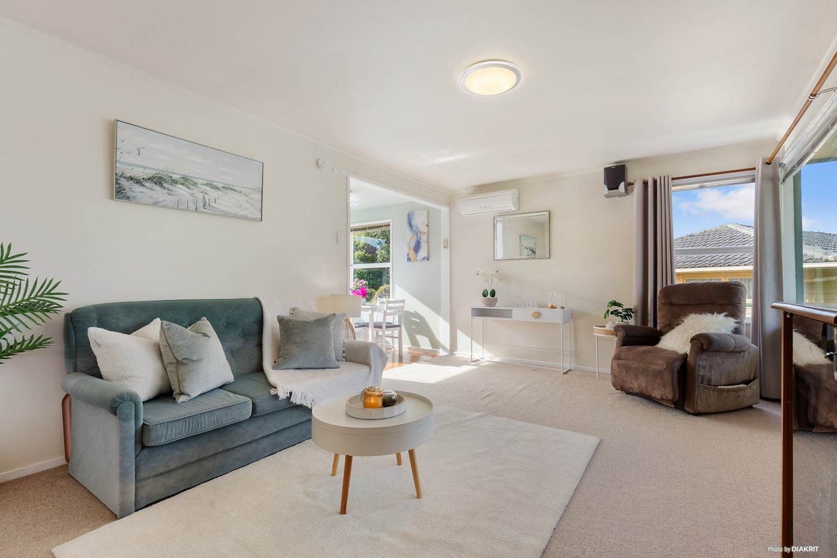 3 Palawan Place, Torbay, Auckland - Carousel 2