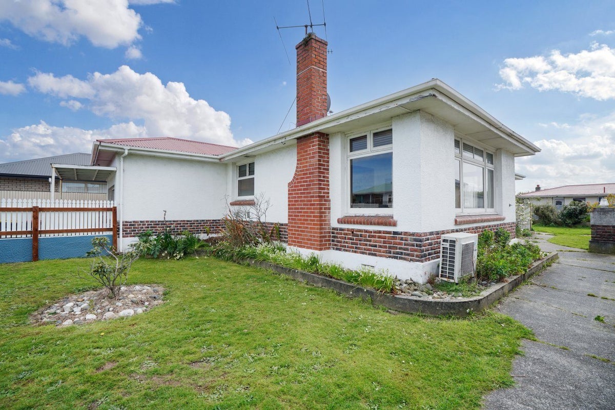 54 Martin Street, Strathern, Invercargill - Carousel 21