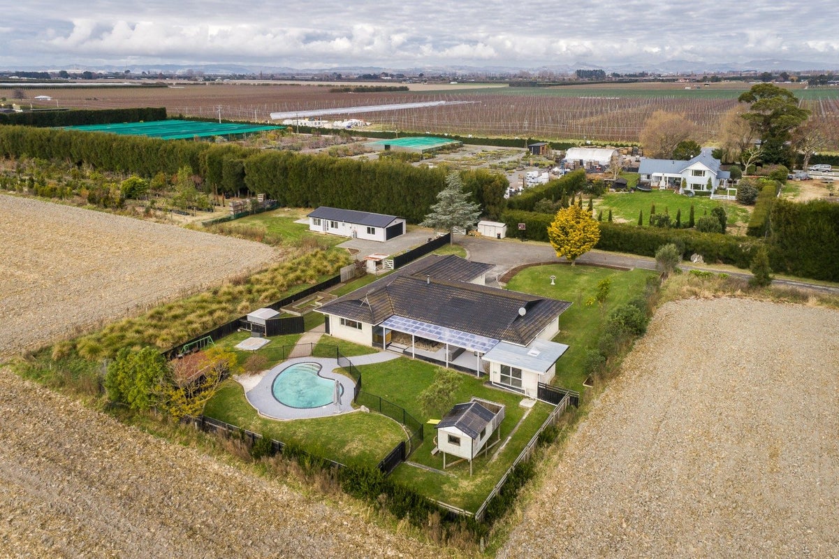 46 Ulyatt Road, Meeanee, Napier - Carousel 2