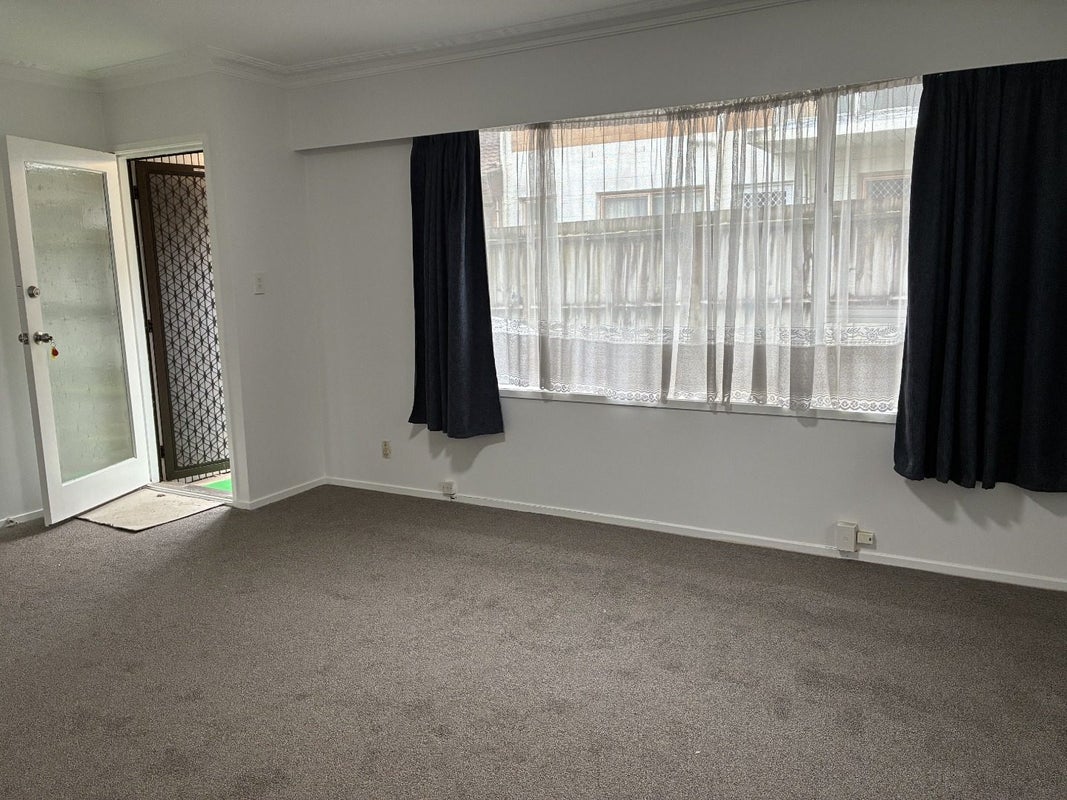 3/46 Morningside Drive, Morningside, Auckland - Carousel 8