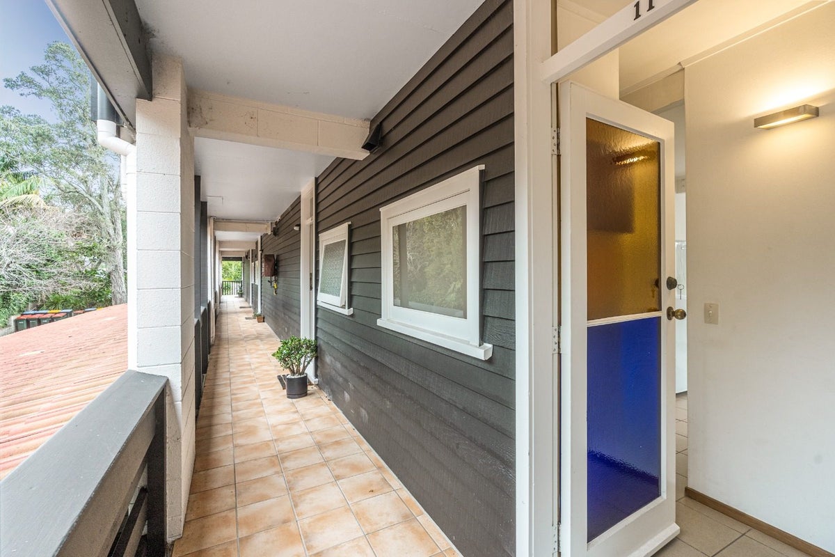 11/49 Curran Street, Herne Bay, Auckland - Carousel 2