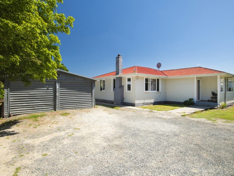 50 Tyndall Road, Outer Kaiti, Gisborne - Carousel 1