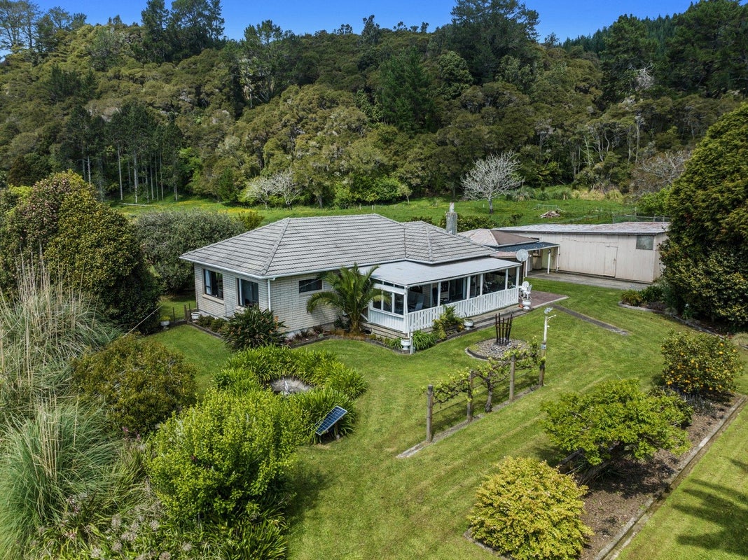 326B White Pine Bush Road, Poroporo, Whakatane - Carousel 1