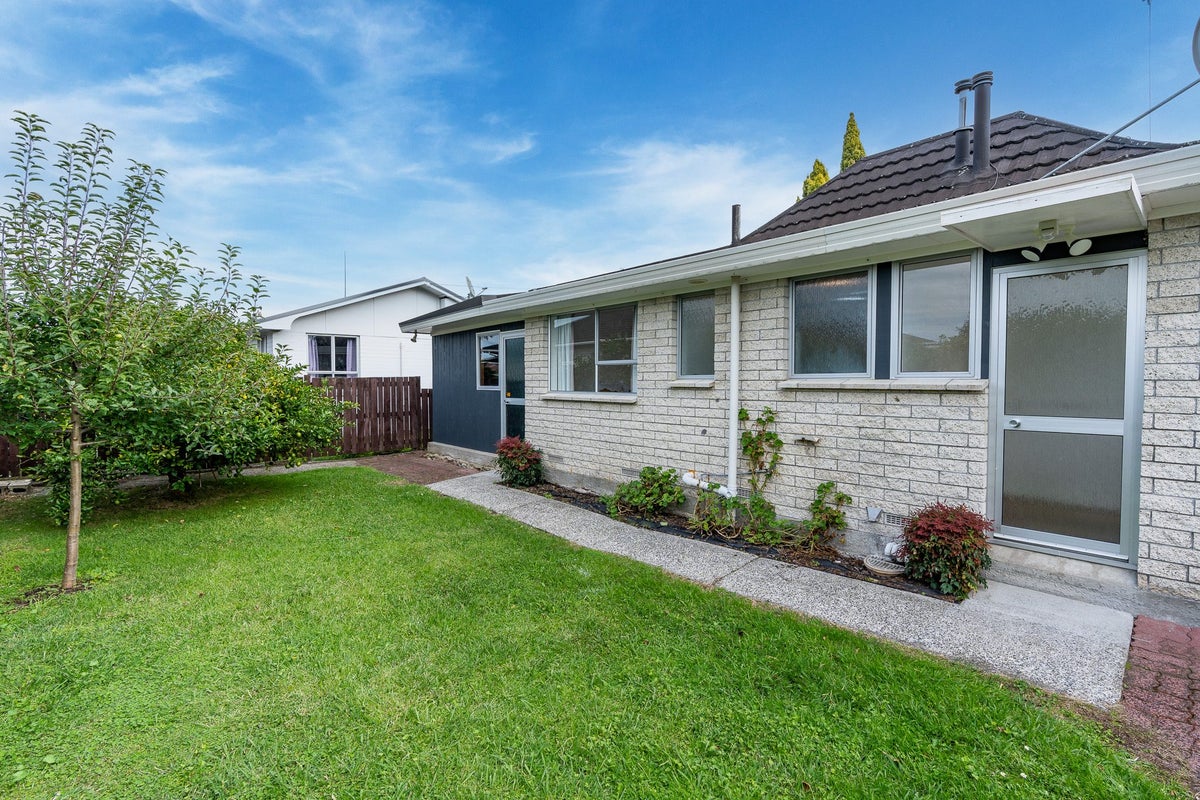 15A Irvine Street, Frankton, Hamilton - Carousel 2
