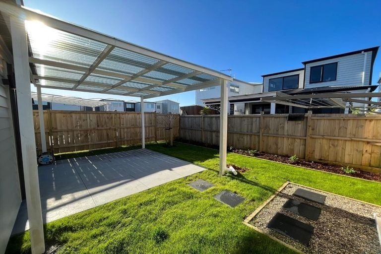 33 Exmoor Road, Karaka, Papakura - Carousel 15