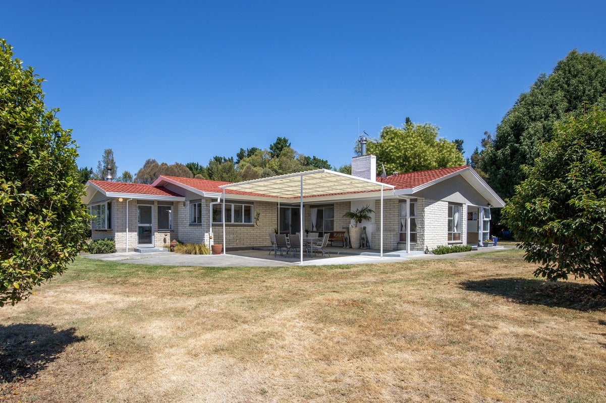 85 Oruawharo Road, Waipukurau - Carousel 2