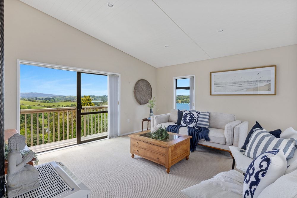 3 Lysnar Road, Warkworth - Carousel 2