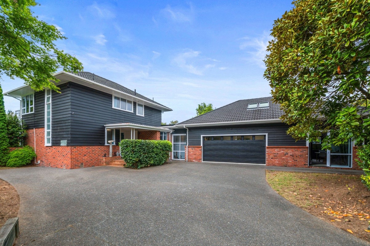 23 Sophia Street, Glenholme, Rotorua, Bay Of Plenty - Carousel 30