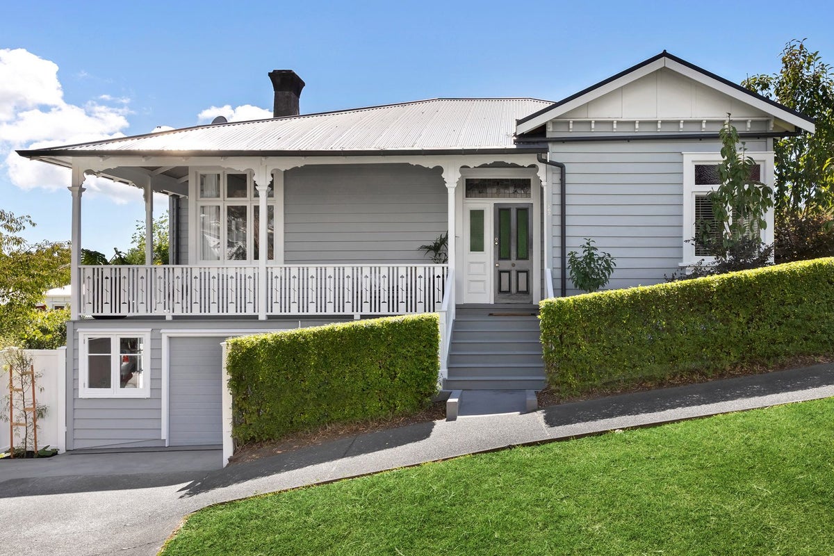 107 Williamson Avenue, Grey Lynn, Auckland - Carousel 1