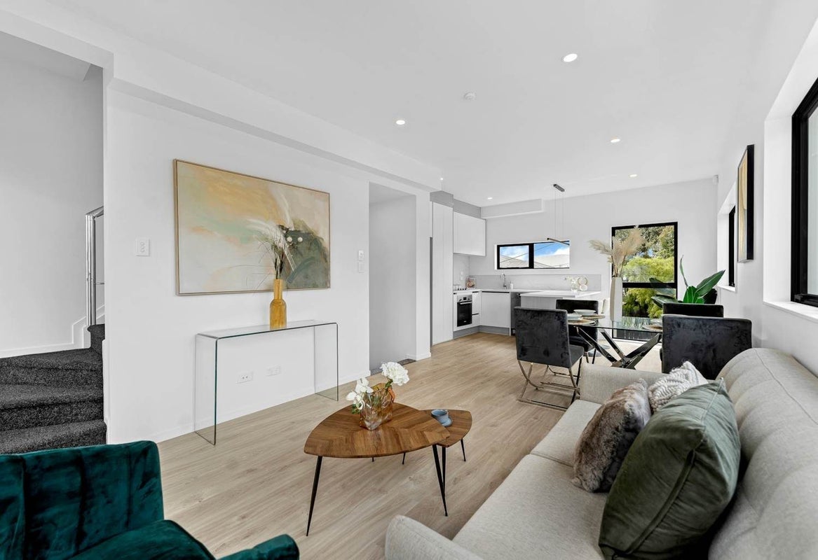 5/13 Keeling Road, Henderson, Auckland - Carousel 2