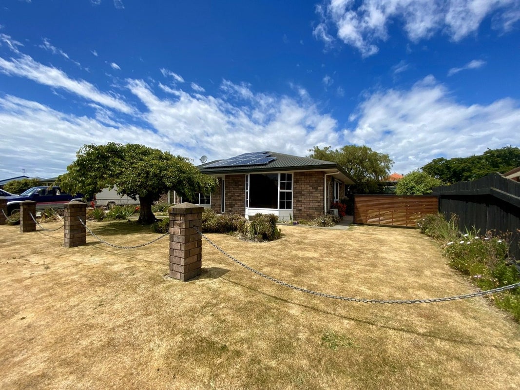 27 Karina Crescent, Redwoodtown, Blenheim - Carousel 1