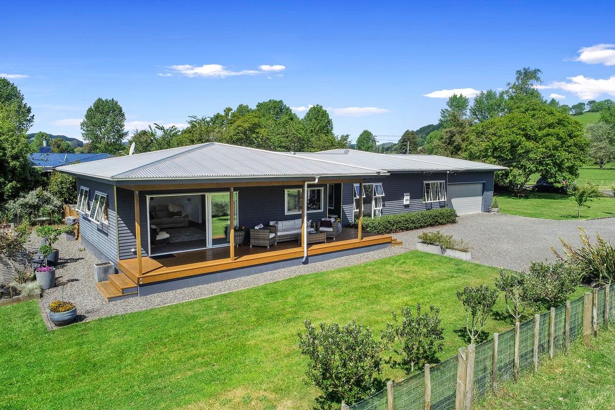 59 Racecourse Road, Manunui, Taumarunui - Carousel 1
