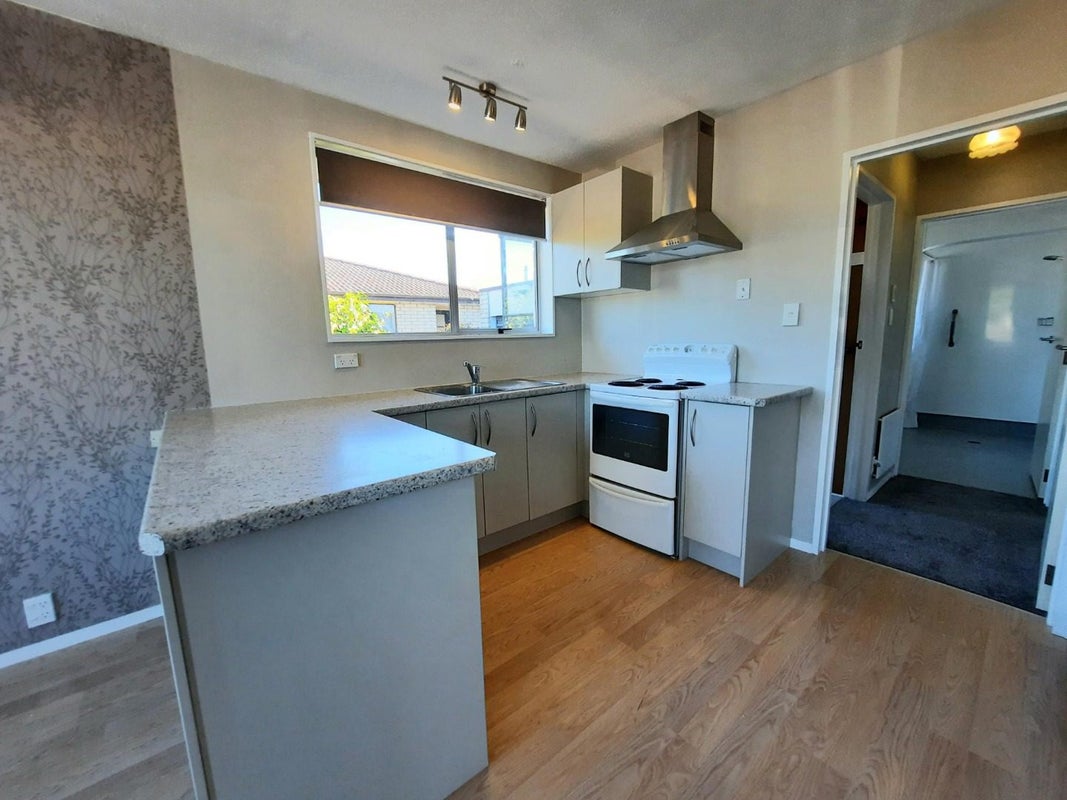 1/73 Royal Park Drive, Parklands, Christchurch - Carousel 2