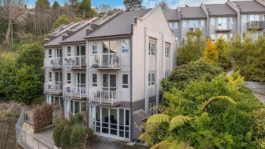 13/73 Buccleugh Street, North East Valley, Dunedin - Carousel 1