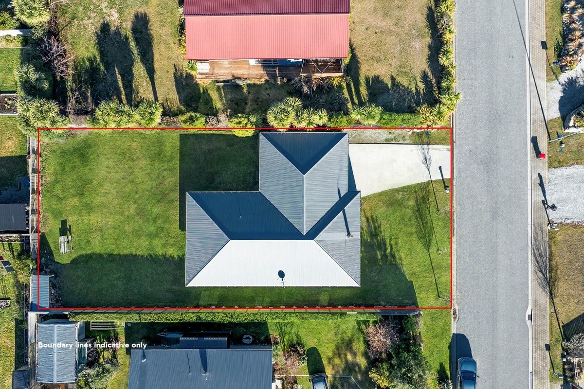 13 Bell Street, Lake Hawea - Carousel 19
