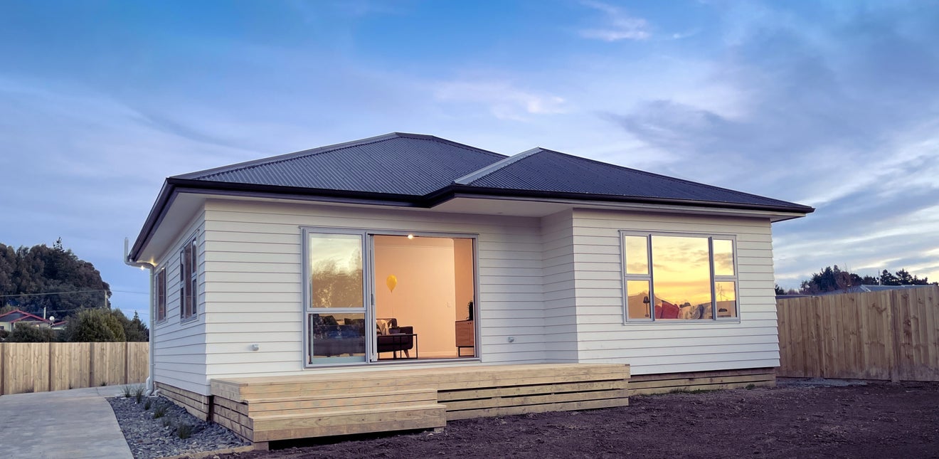 101 Vernon Street, Kingswell, Invercargill - Carousel 1