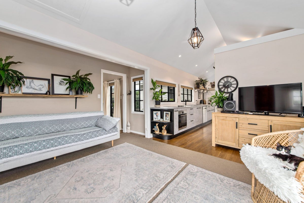 38A Robinson Avenue, Holdens Bay, Rotorua - Carousel 2