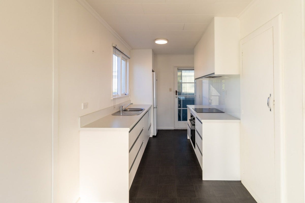 23D Antrim Street, Windsor, Invercargill - Carousel 2