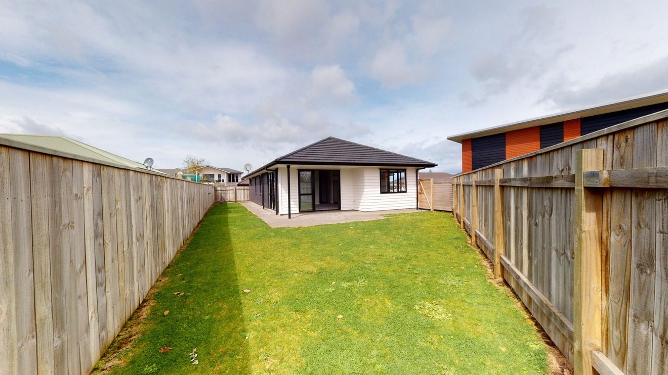 4 Leicester Place, Springvale, Whanganui - Carousel 14
