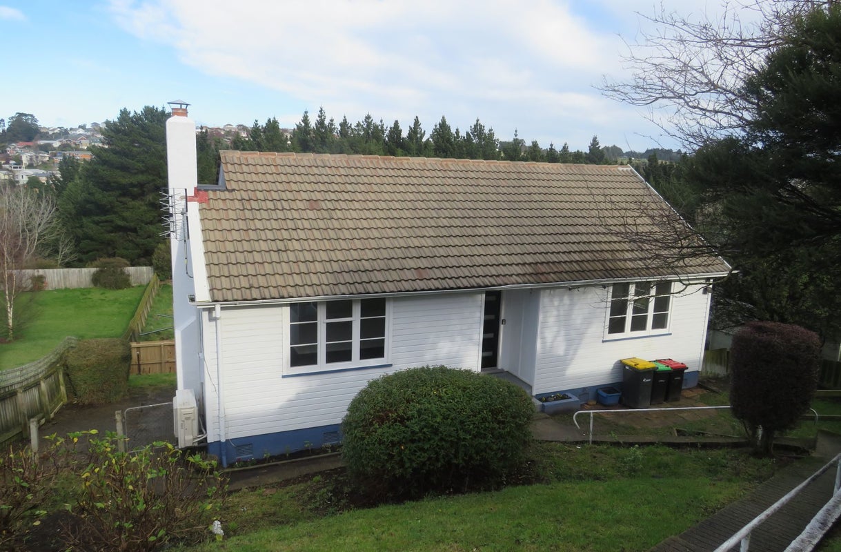 80 Panmure Avenue, Calton Hill, Dunedin - Carousel 1
