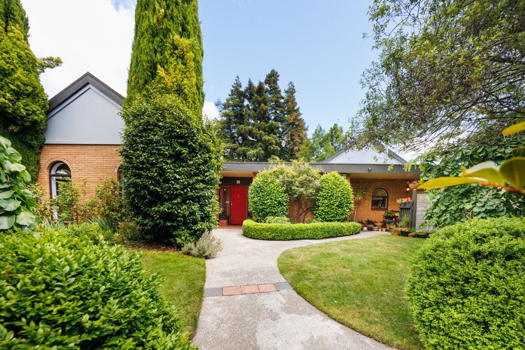 101 Clifton Terrace, Fitzherbert, Palmerston North - Carousel 2