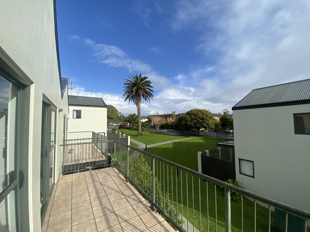 24/437B Albany Highway, Albany, Auckland - Carousel 9