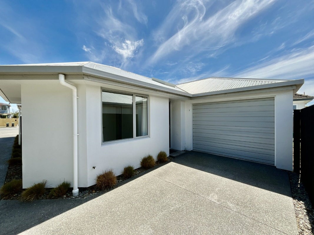 238B Hills Road, Mairehau, Christchurch - Carousel 1