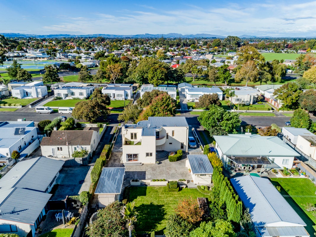 15 Logan Avenue, Marewa, Napier - Carousel 21