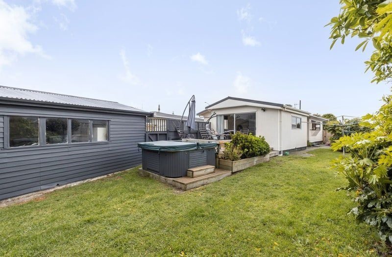 40 Walton Road, Paraparaumu Beach, Paraparaumu - Carousel 11