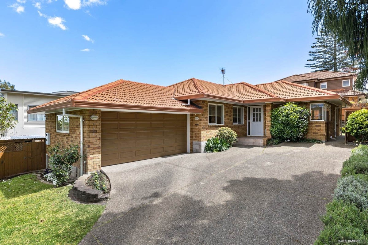 1/67 Pah Road, Epsom, Auckland - Carousel 1