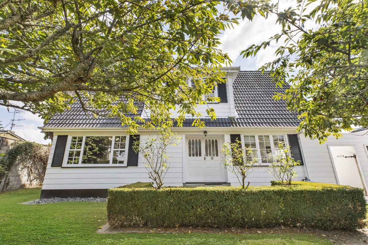 168 Sandwich Road, St Andrews, Hamilton - Carousel 2