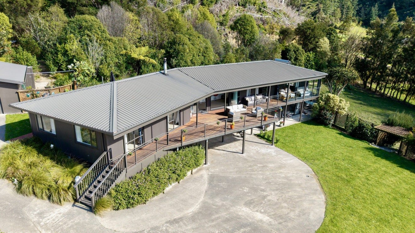 1466 Port Underwood Road, Port Underwood, Picton - Carousel 25