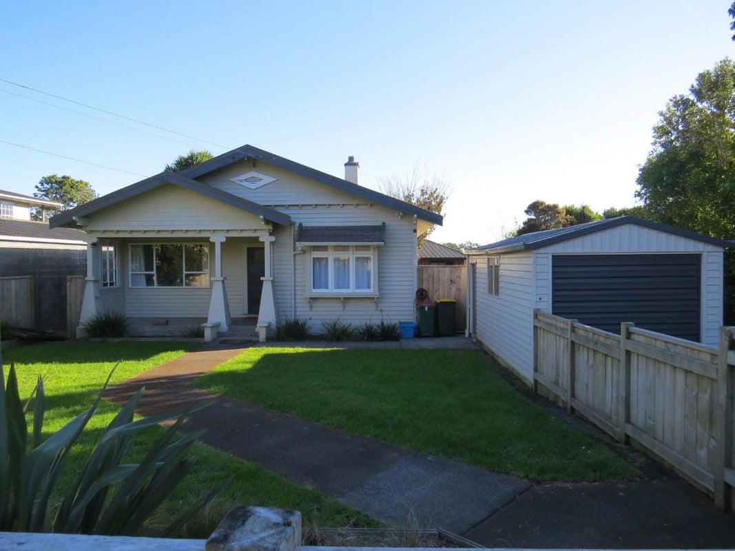 264 Tukapa Street, Hurdon, New Plymouth - Carousel 2