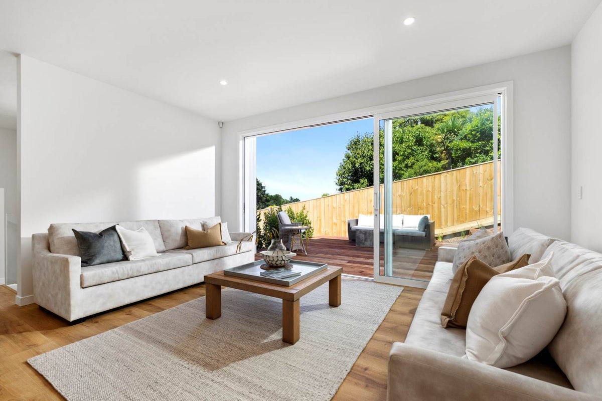 46A Lavery Place, Sunnynook, Auckland - Carousel 2
